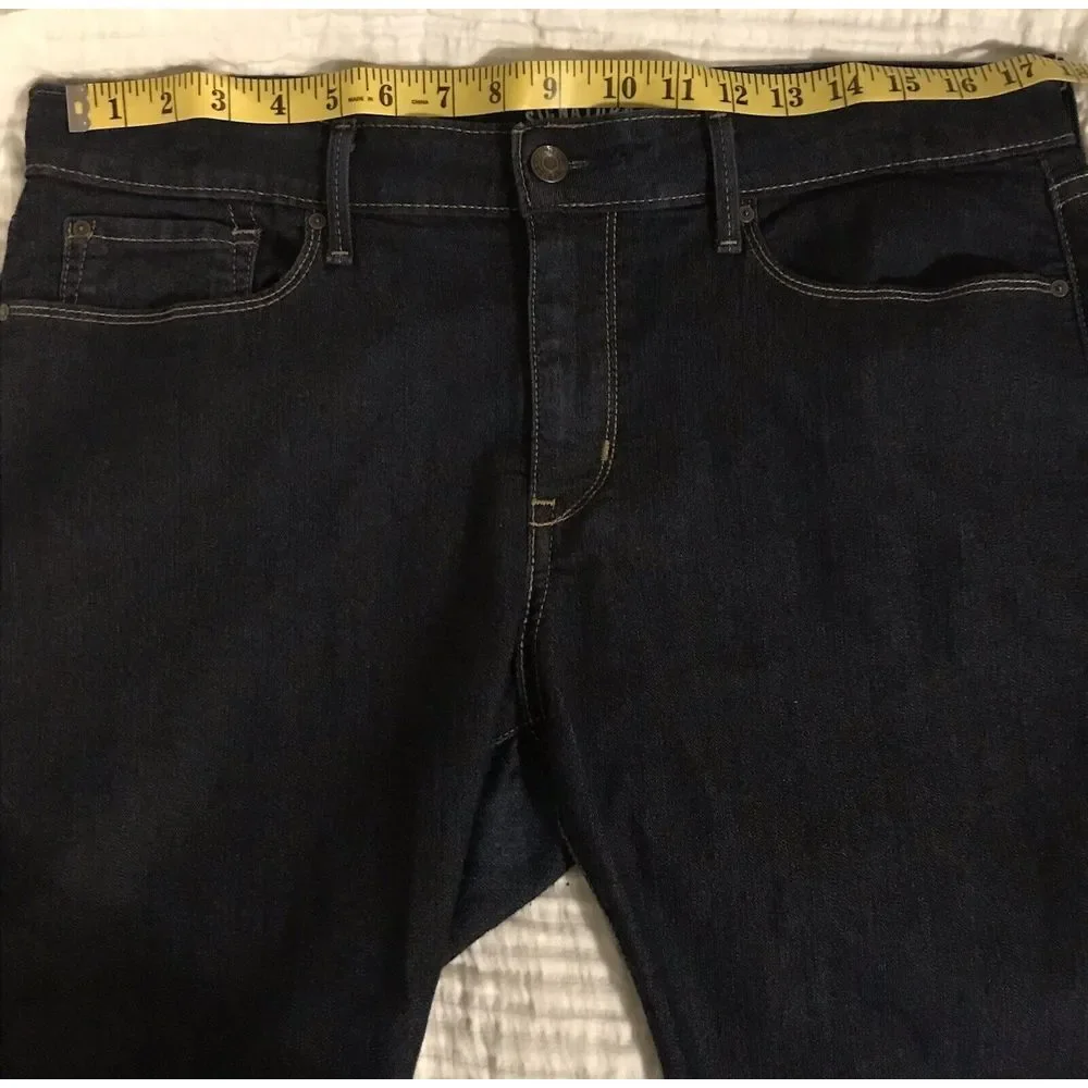 Levis women pre